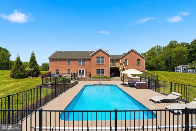 11337 OLD STILLHOUSE RD, Boston, VA 22713