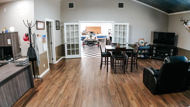 4340 Highway 1131, Vidor, TX 77662