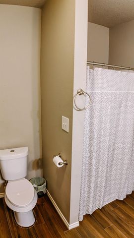 4340 Highway 1131, Vidor, TX 77662