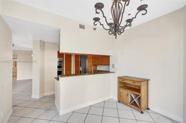 21150 Point Place 406, Aventura, FL 33180