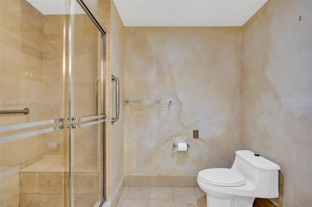 21150 Point Place 406, Aventura, FL 33180