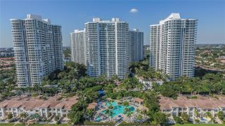 21150 Point Place 406, Aventura, FL 33180