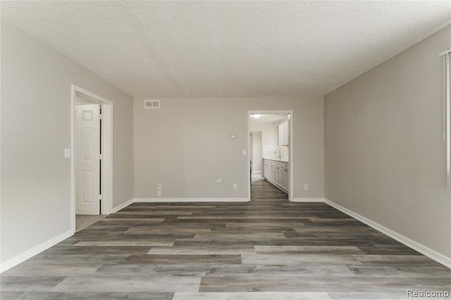 5886 Gulley Street, Taylor, MI 48180