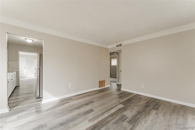 5886 Gulley Street, Taylor, MI 48180
