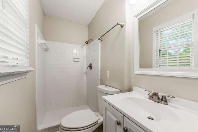 586 Chris Circle, Lawrenceville, GA 30044