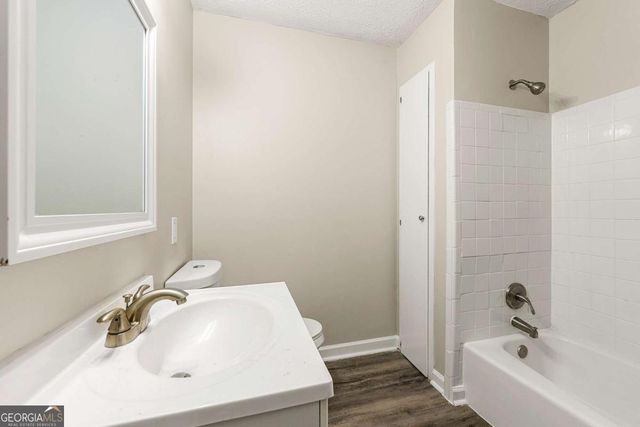 586 Chris Circle, Lawrenceville, GA 30044