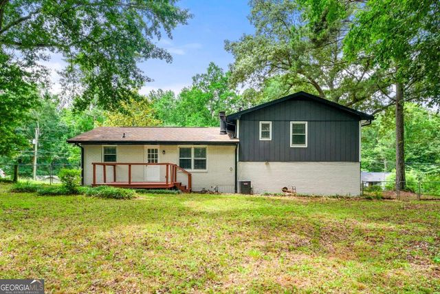 586 Chris Circle, Lawrenceville, GA 30044