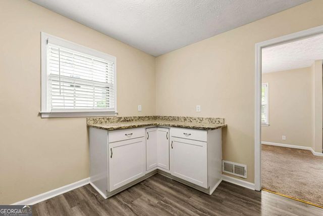 586 Chris Circle, Lawrenceville, GA 30044