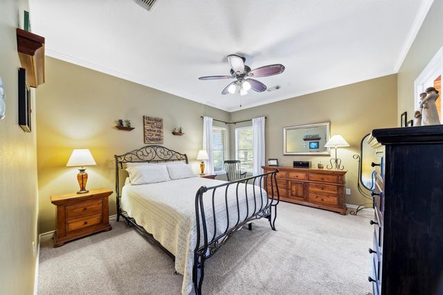 10403 W Hidden Lake Lane, Richmond, TX 77406
