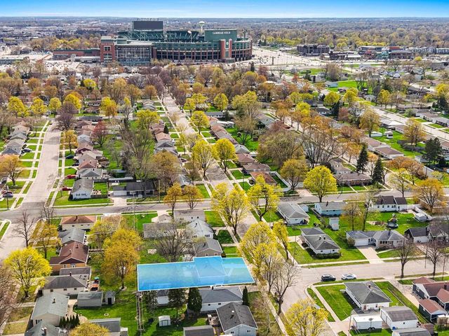 1419 SPENCE STREET, Green Bay, WI 54303