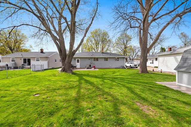 1419 SPENCE STREET, Green Bay, WI 54303