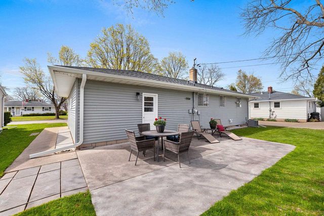 1419 SPENCE STREET, Green Bay, WI 54303