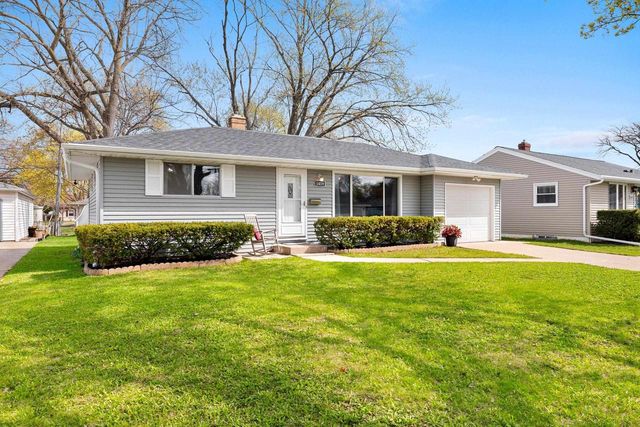 1419 SPENCE STREET, Green Bay, WI 54303