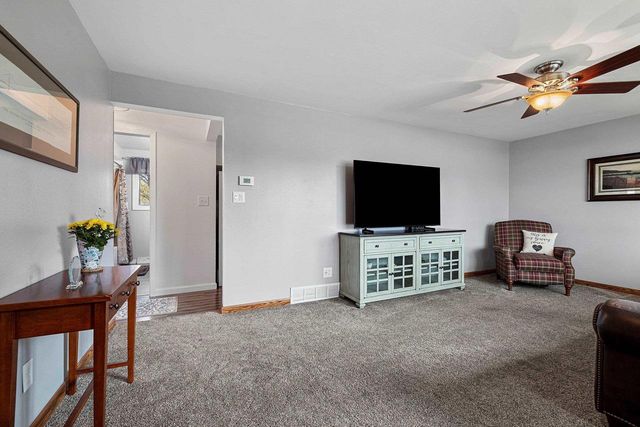 1419 SPENCE STREET, Green Bay, WI 54303
