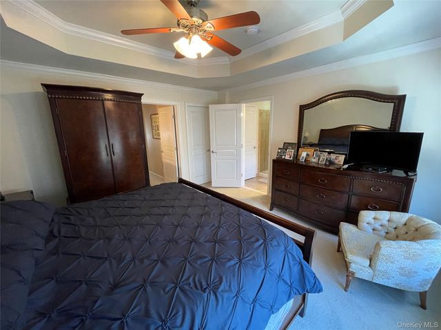 75 Warwick Drive, Massapequa, NY 11758