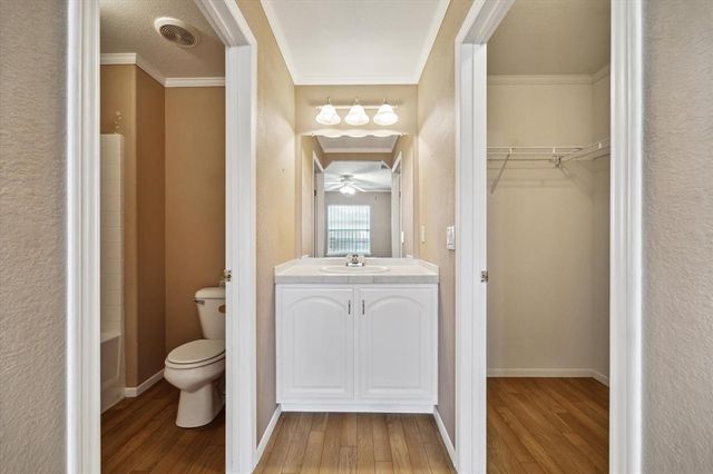 10126 Summerberry Lane, Tomball, TX 77375