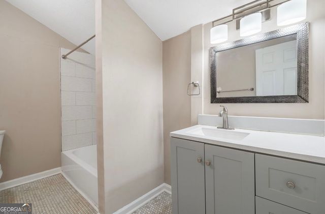 88 Cole Street, Newnan, GA 30263