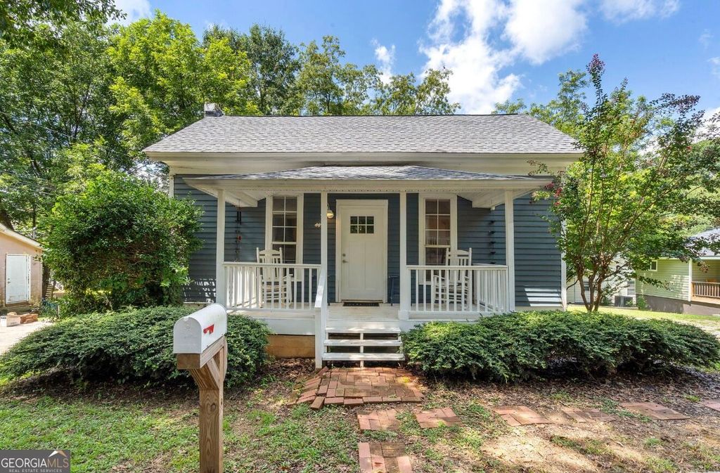 88 Cole Street, Newnan, GA 30263