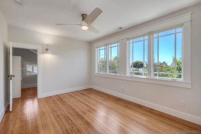 3090 Hawthorn, San Diego, CA 92104