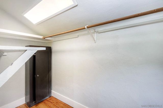 3090 Hawthorn, San Diego, CA 92104