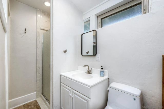 3090 Hawthorn, San Diego, CA 92104