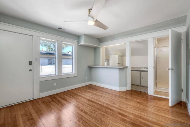 3090 Hawthorn, San Diego, CA 92104