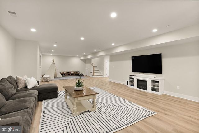 6315 TILDEN LN, Rockville, MD 20852