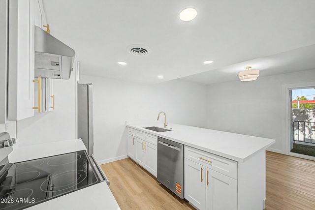 3416 N 44TH Street 57, Phoenix, AZ 85018