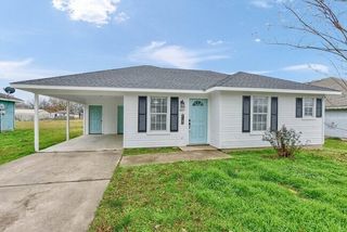 607 Oldham Street, Bonham, TX 75418