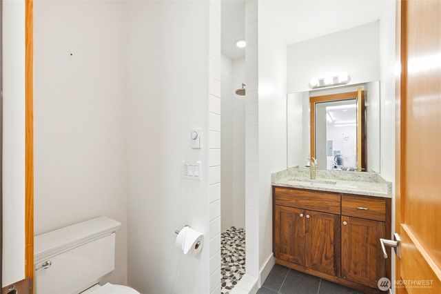 28 W North Camano Drive, Camano Island, WA 98282