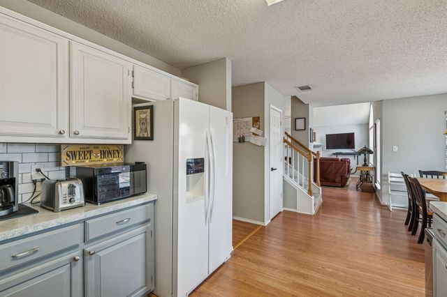 1945 Helen Lane, Lewisville, TX 75067