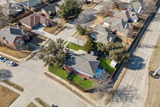 1945 Helen Lane, Lewisville, TX 75067