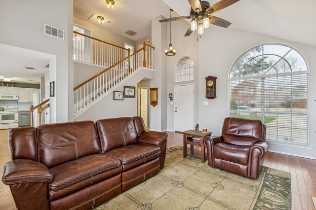 1945 Helen Lane, Lewisville, TX 75067