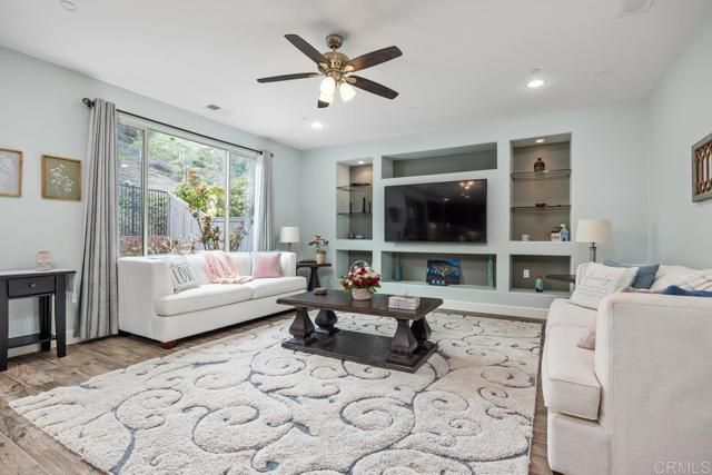 219 Flores Lane, Vista, CA 92083