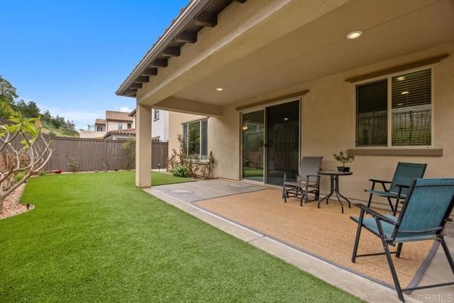 219 Flores Lane, Vista, CA 92083
