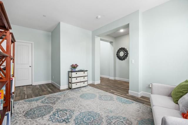 219 Flores Lane, Vista, CA 92083