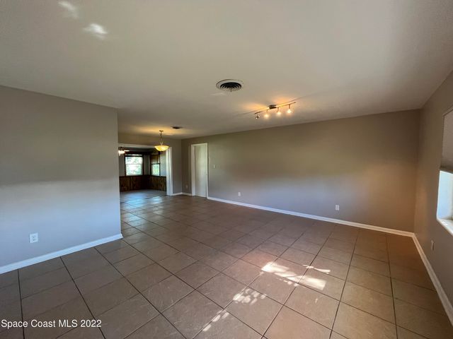 619 Rosada Street, Satellite Beach, FL 32937