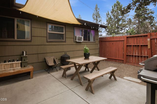 669 NE Lafayette Avenue, Bend, OR 97701