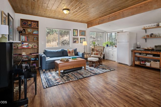 669 NE Lafayette Avenue, Bend, OR 97701