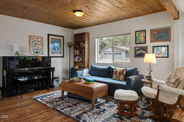 669 NE Lafayette Avenue, Bend, OR 97701