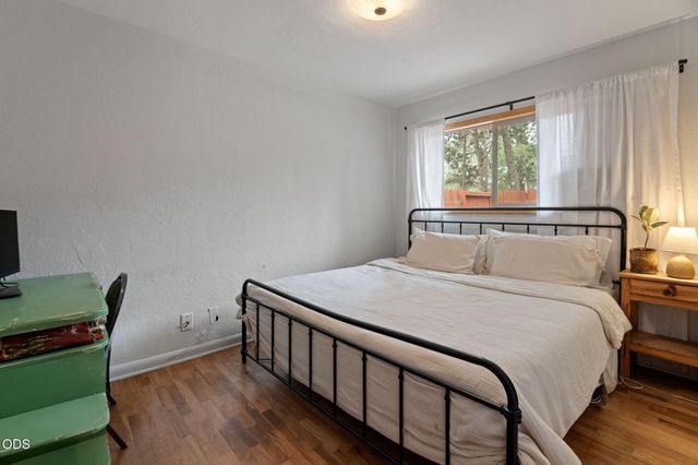 669 NE Lafayette Avenue, Bend, OR 97701