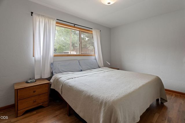 669 NE Lafayette Avenue, Bend, OR 97701