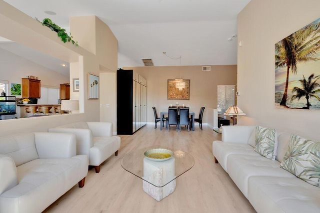 40747 Baranda Court, Palm Desert, CA 92260