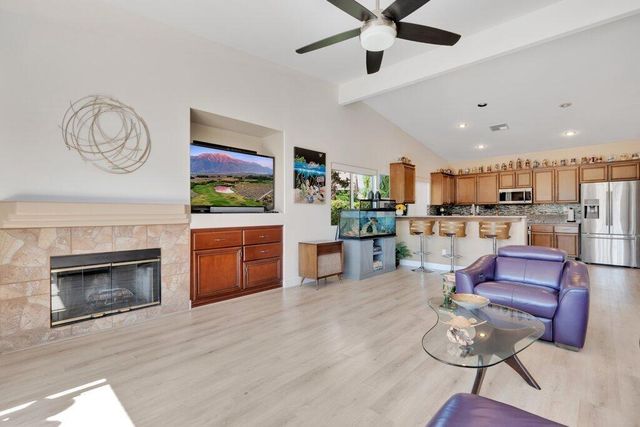 40747 Baranda Court, Palm Desert, CA 92260