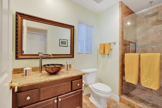 40747 Baranda Court, Palm Desert, CA 92260