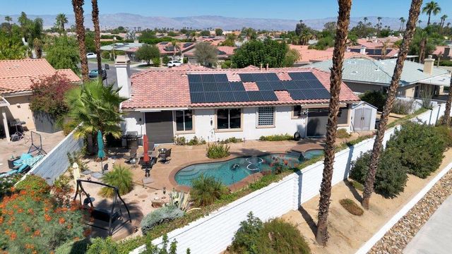 40747 Baranda Court, Palm Desert, CA 92260