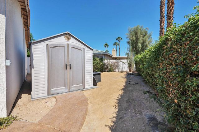 40747 Baranda Court, Palm Desert, CA 92260