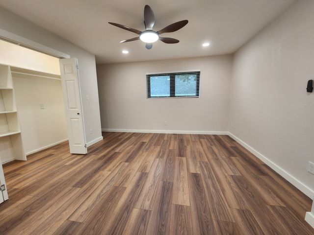 124 SEQUOYA Drive E, Lake Kiowa, TX 76240