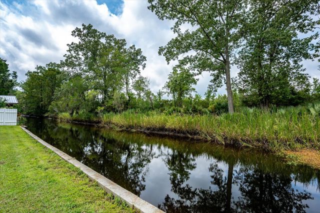5271 Prices Bridge Lane, Walterboro, SC 29488