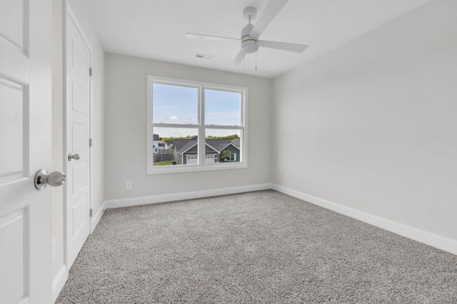 341 Galway Dr, Clarksville, TN 37042